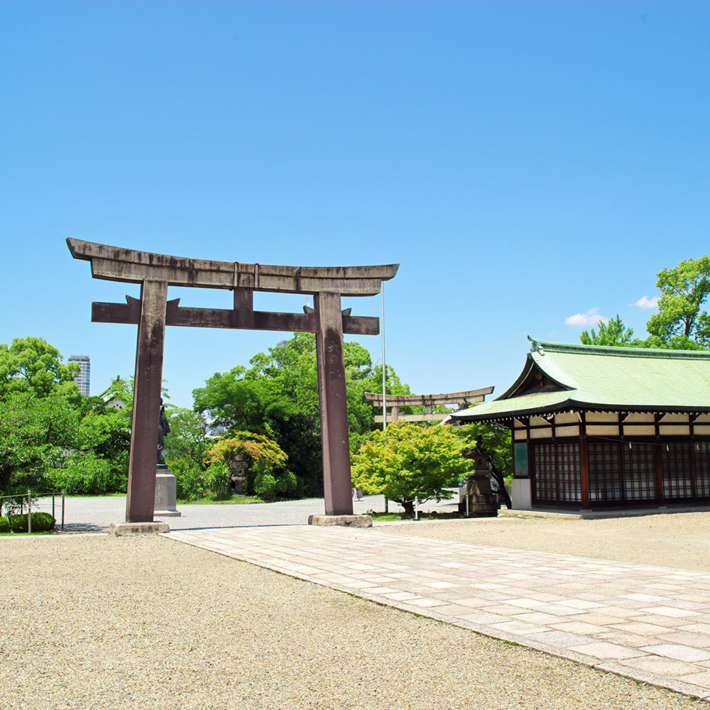 豊國神社の鳥居