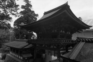 奈良県天理市の石上神宮（いそのかみじんぐう）に行ってきた！！