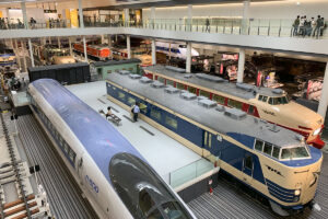 京都鉄道博物館の保存車両を撮影を兼ねて見に行ってきた