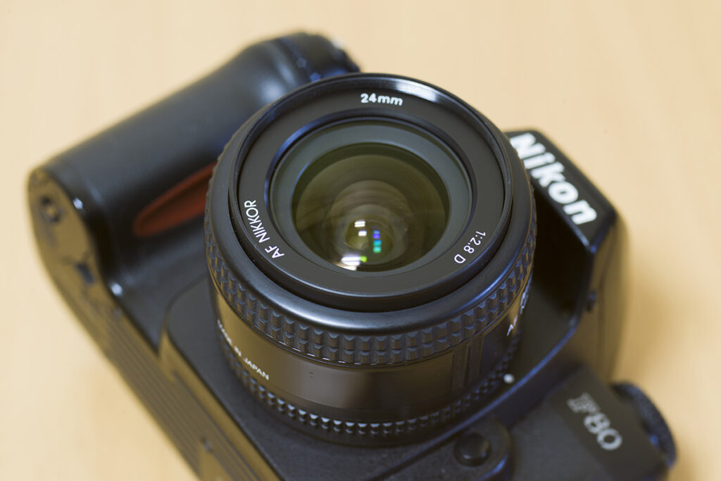 ニコンAI AF Nikkor 24mm f/2.8Dレンズを使った感想と作例