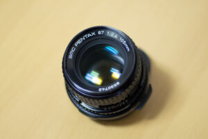 PENTAX67のレンズでおすすめのsmcペンタックス67 105mmF2.4を紹介