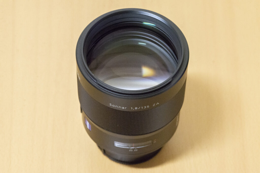 Sony carl zeiss Sonnar 135mm f/1.8 ZAのレビューと作例を紹介