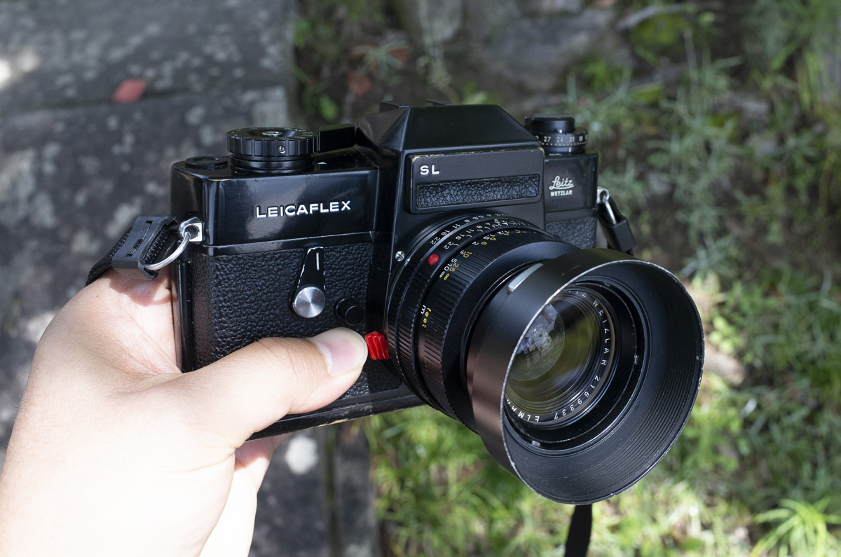 ライカフレックスSLブラックペイント