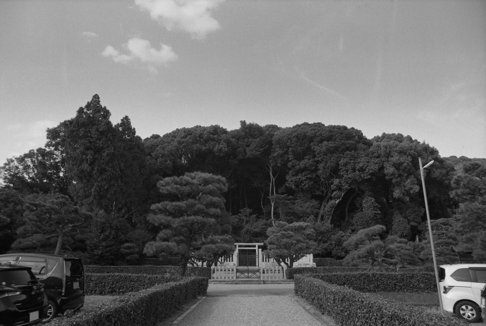 畝傍山南繊沙渓上陵の風景1