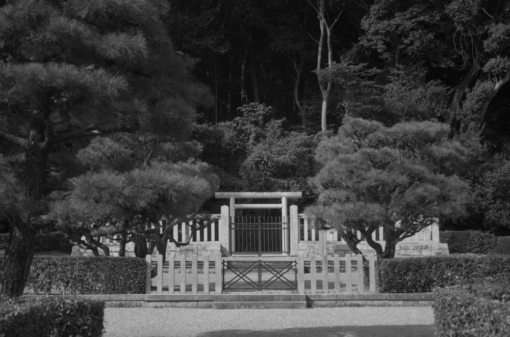 畝傍山南繊沙渓上陵の風景2