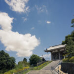 木造瓦葺きの五重塔がある願昭寺に行って写真を撮ってきた