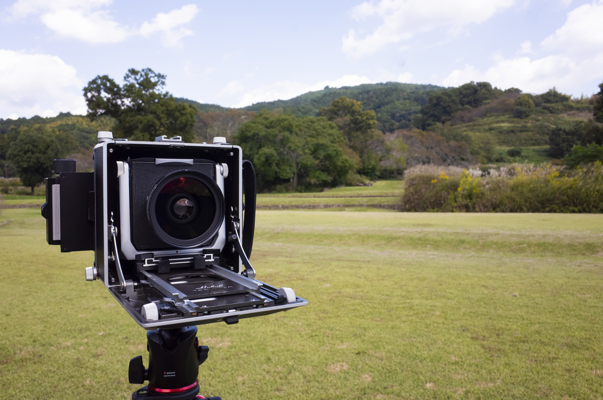 大判カメラを持って奈良県明日香村を歩いて写真撮影してきた