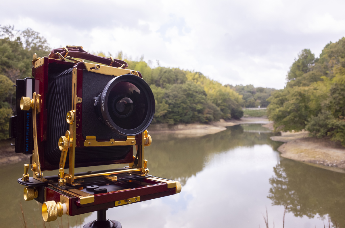 タチハラの大判カメラを持って錦織公園へ撮影に行ってきました